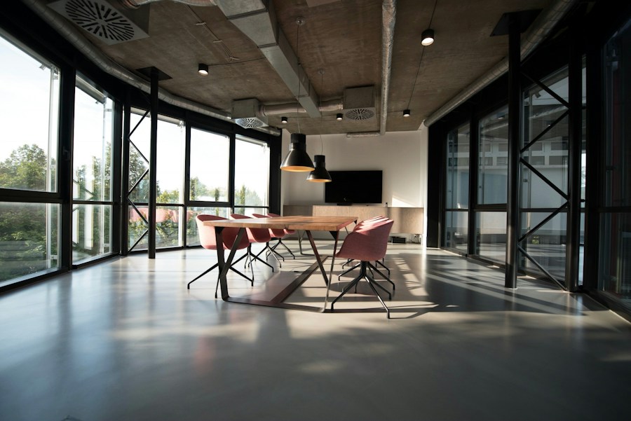 Bright contemporary workspace representing an open and practical digital vision
